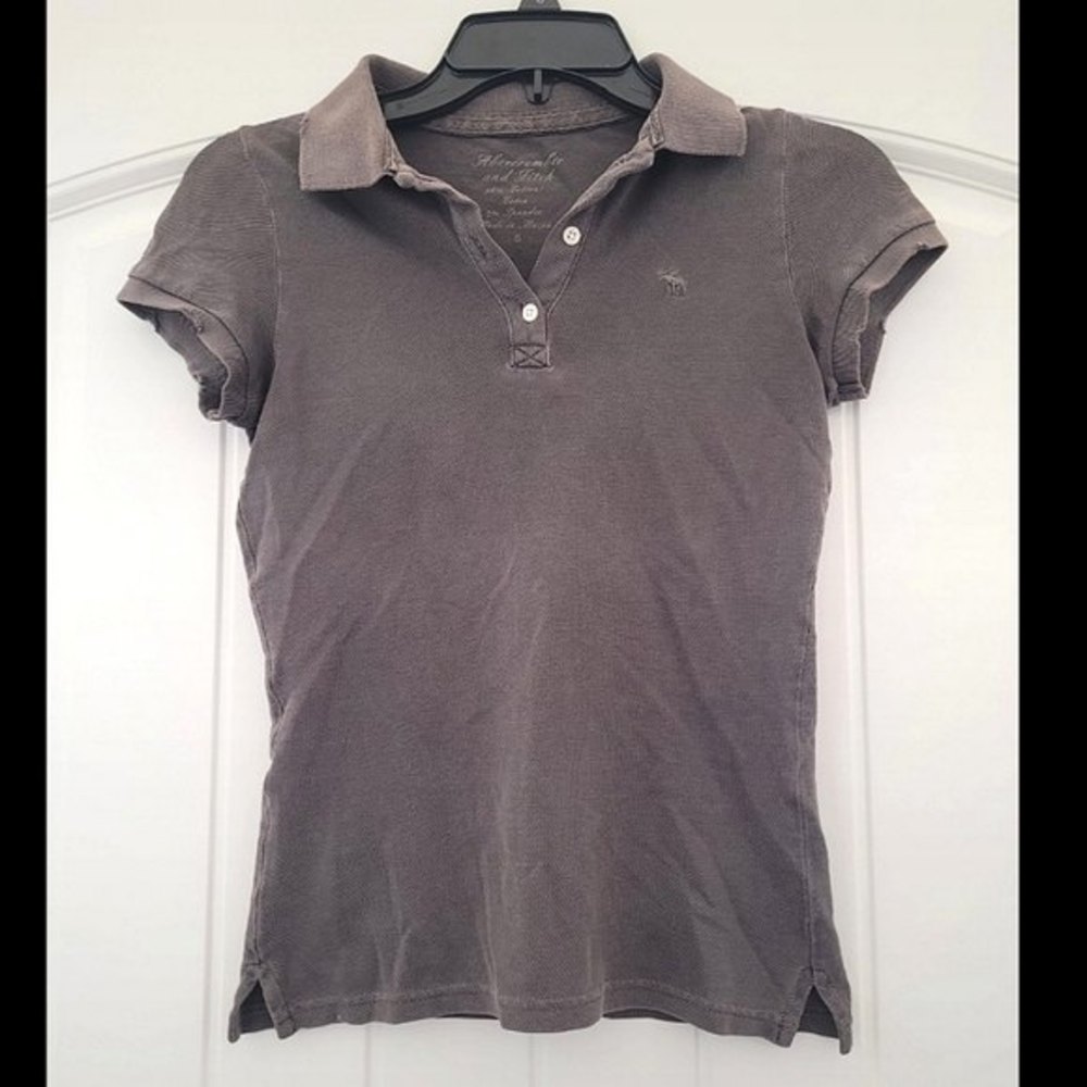 Collared Abercrombie & Fitch Shirt